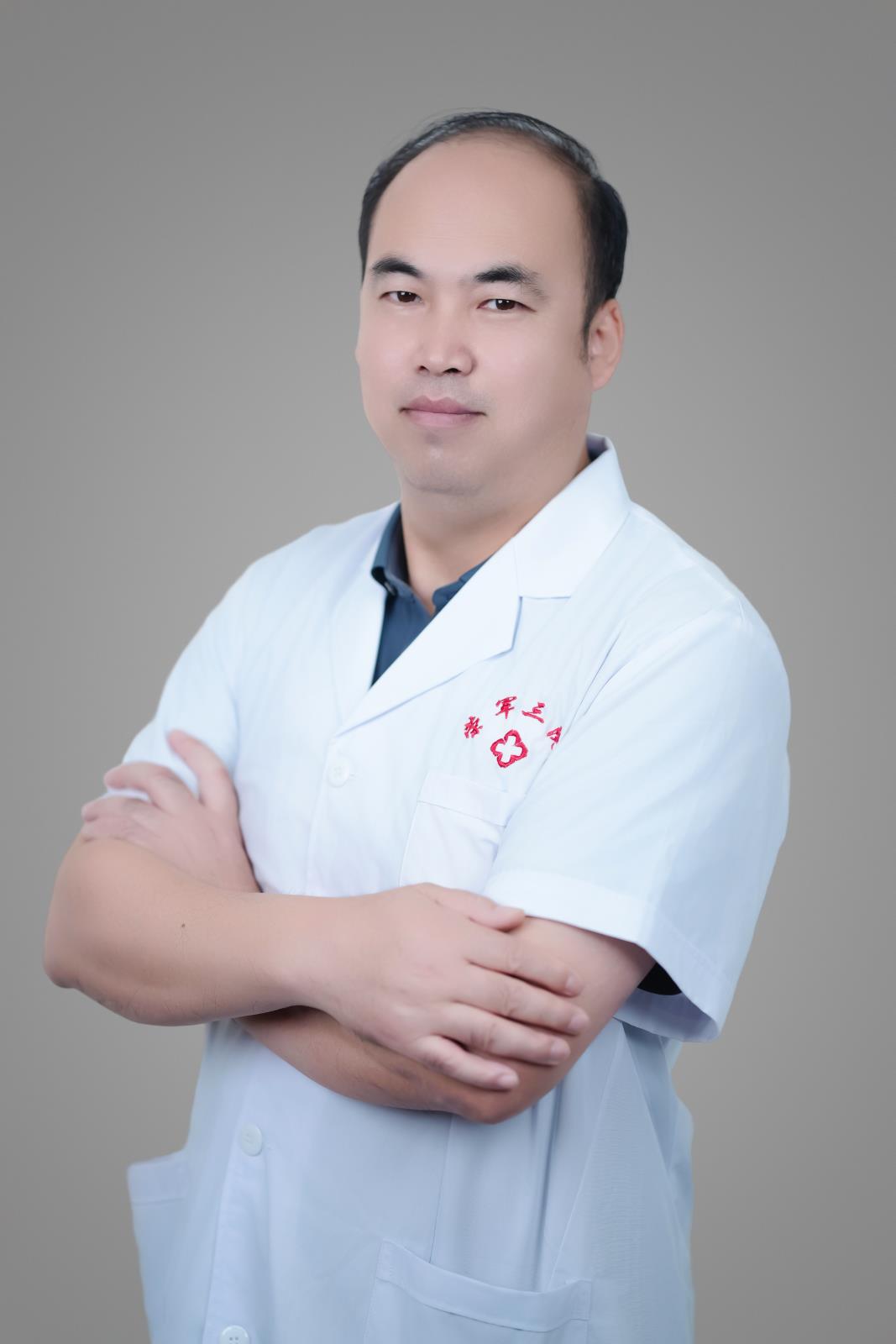 金鑫-科主任.jpg