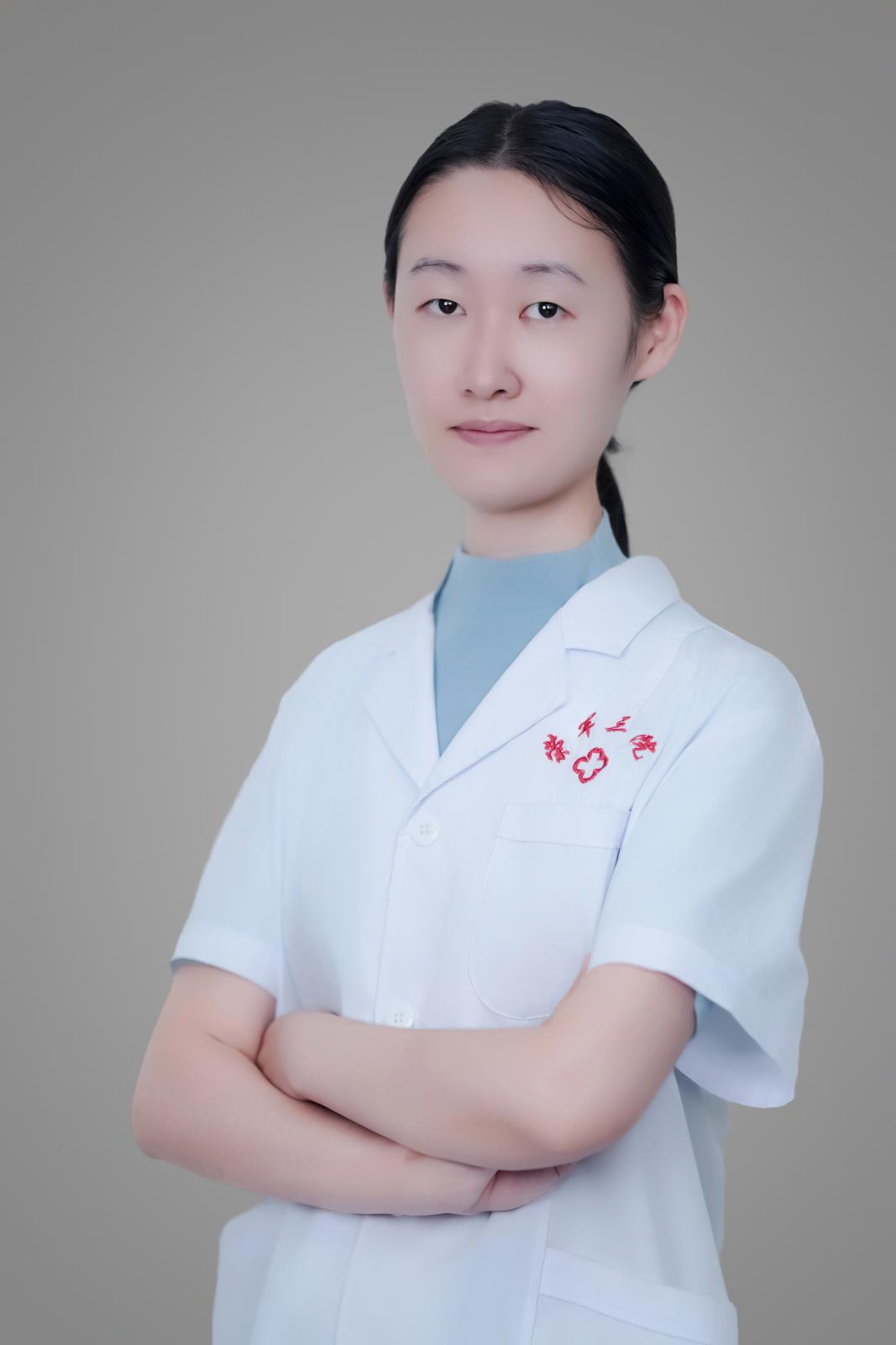 樊非凡.jpg