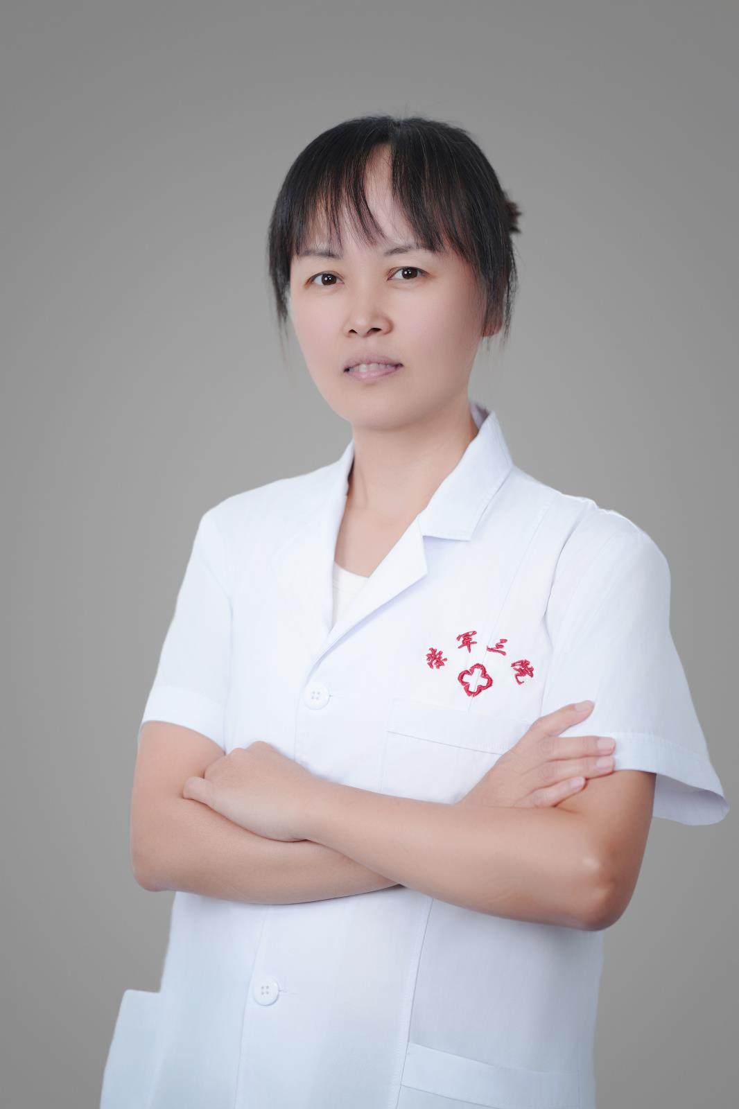 董丽娜—科主任.jpg