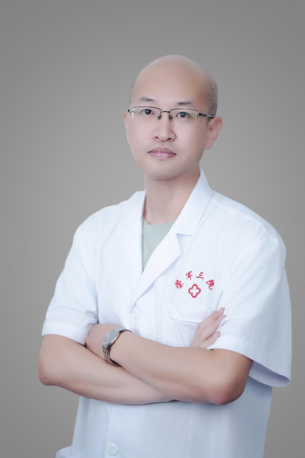 田歌-科主任.jpg