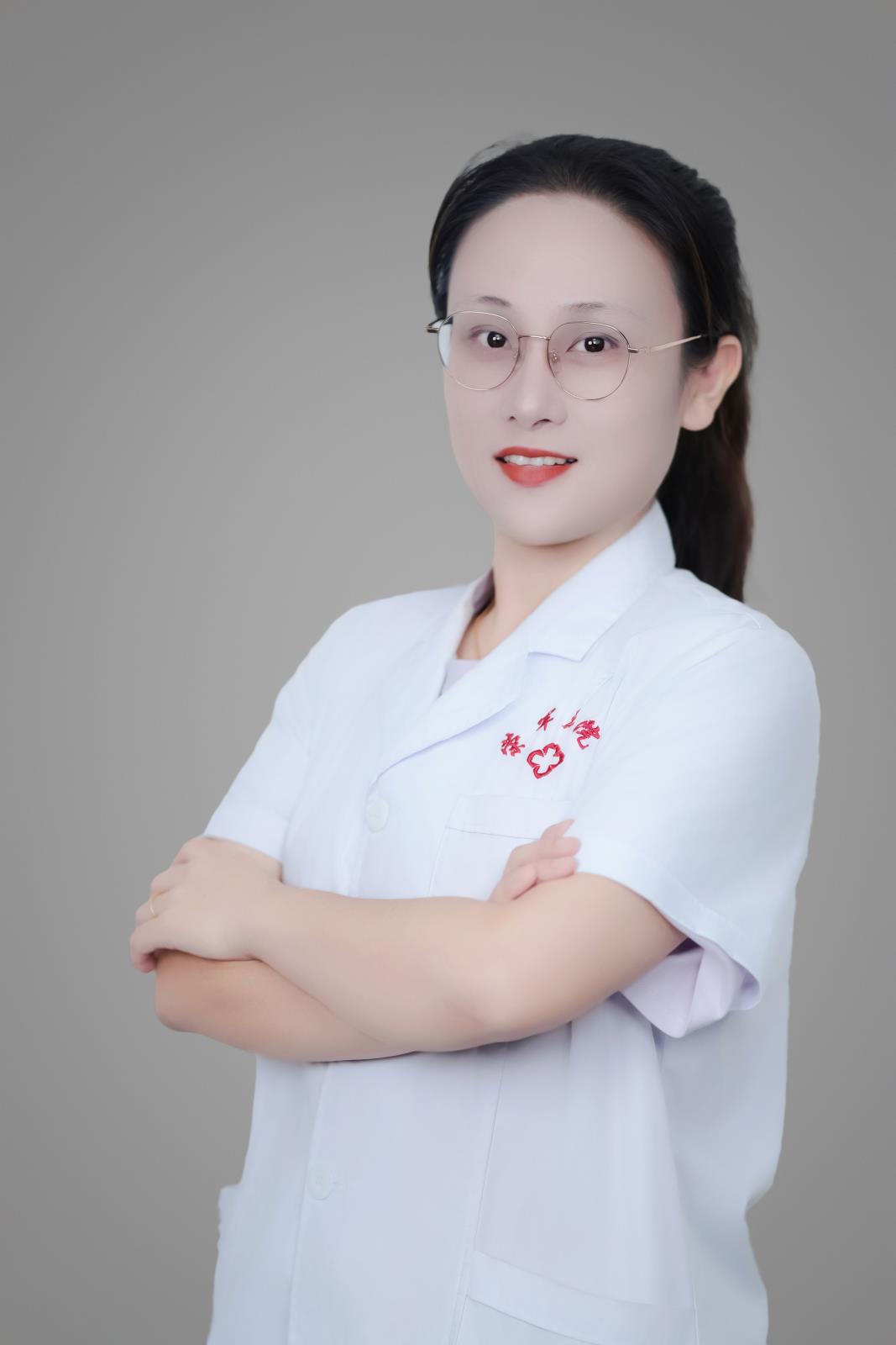 马越旋.jpg
